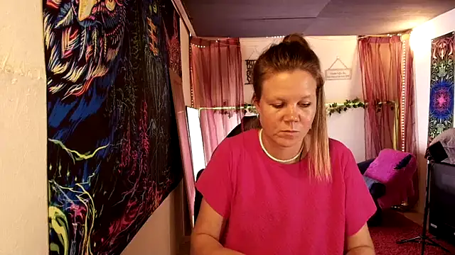 CallMeMaria Webcamshow