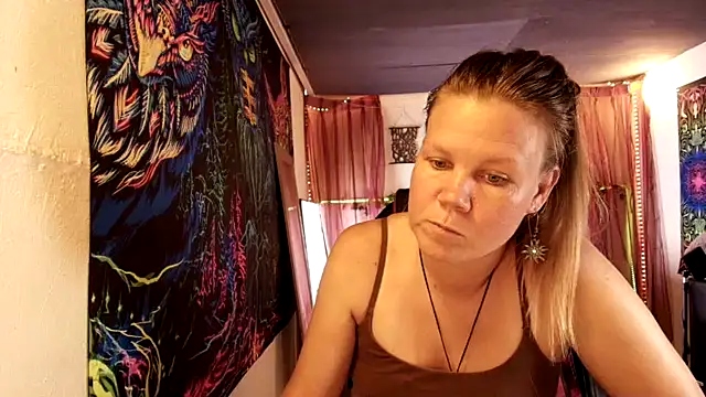 CallMeMaria – webcam-show