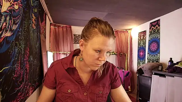 CallMeMaria – webcam-show