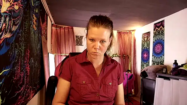 CallMeMaria – webcam-show