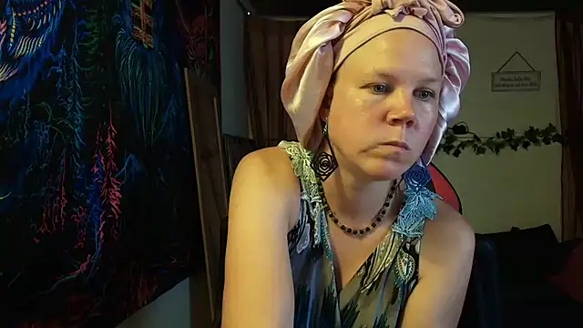 CallMeMaria Webcamshow