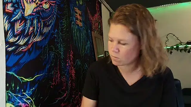 CallMeMarian Webbikameraesitys