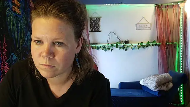 CallMeMarian Webbikameraesitys