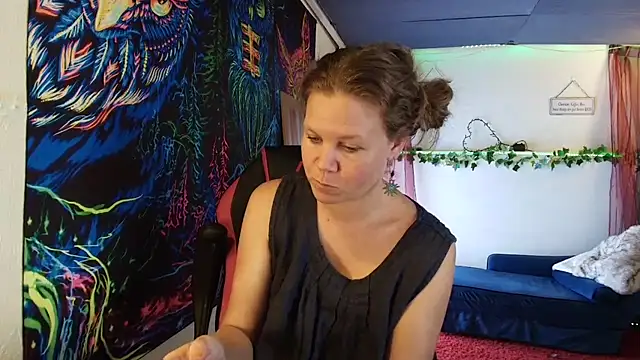 CallMeMaria Webcamshow