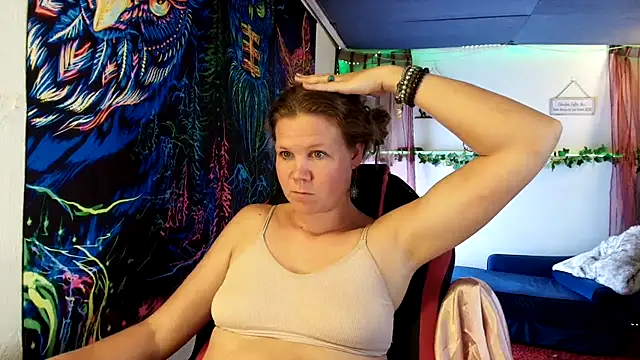 CallMeMaria Webcamshow
