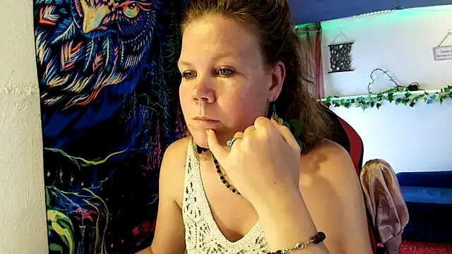 CallMeMaria Webcam Show