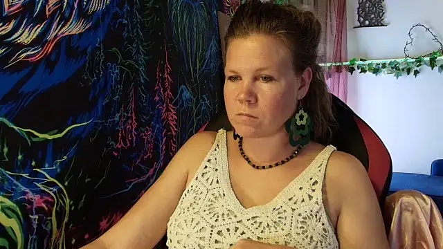 Chat +18 de CallMeMaria ao vivo