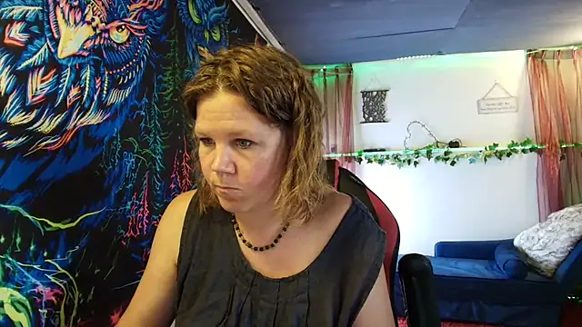 CallMeMarian Webbikameraesitys