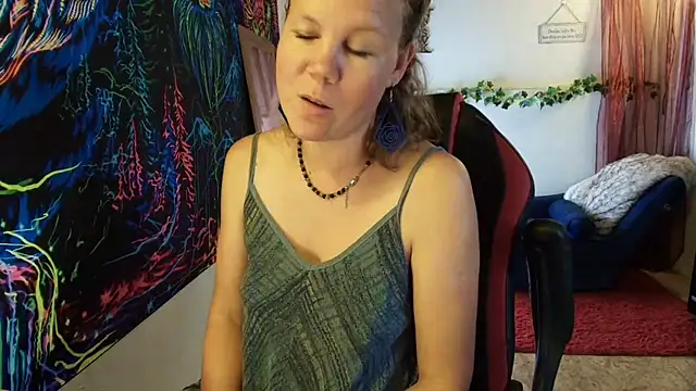 CallMeMarian Webbikameraesitys