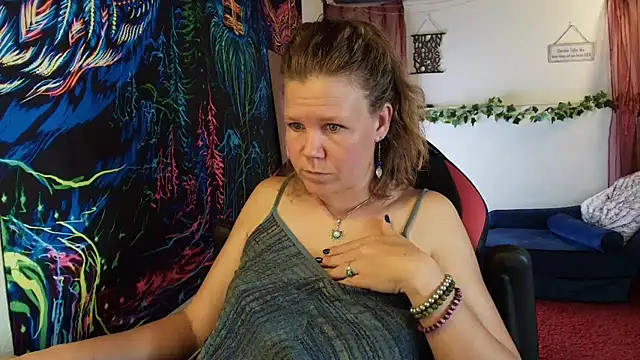 CallMeMaria Webcamshow