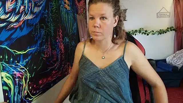 Chat +18 de CallMeMaria ao vivo