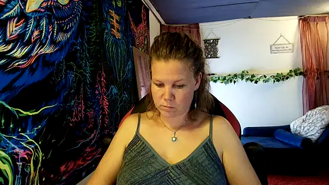 CallMeMaria's Webcam Show