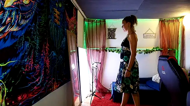 CallMeMarian Webbikameraesitys