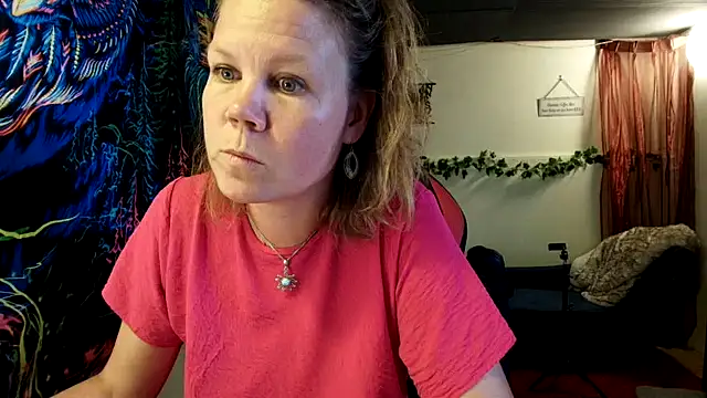 CallMeMaria Webcam Show