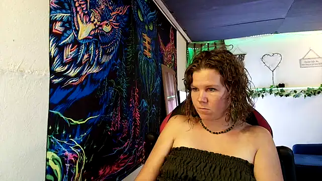 CallMeMaria webcam show