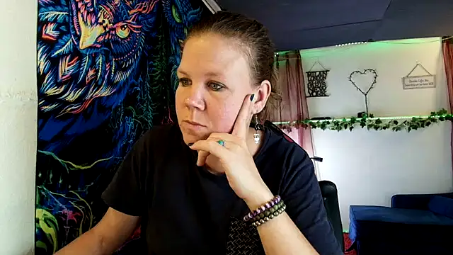 CallMeMarian Webbikameraesitys