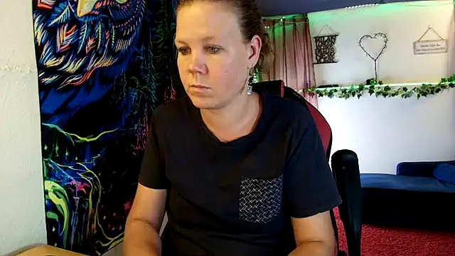 CallMeMaria webcam show