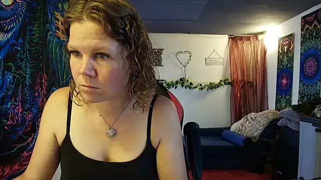 CallMeMaria webcam show