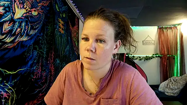 CallMeMarian Webbikameraesitys