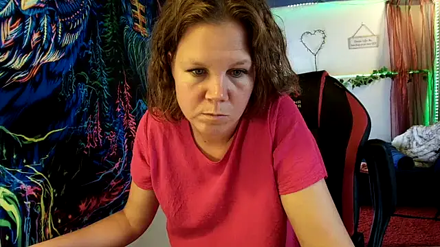 CallMeMaria live XXX chat