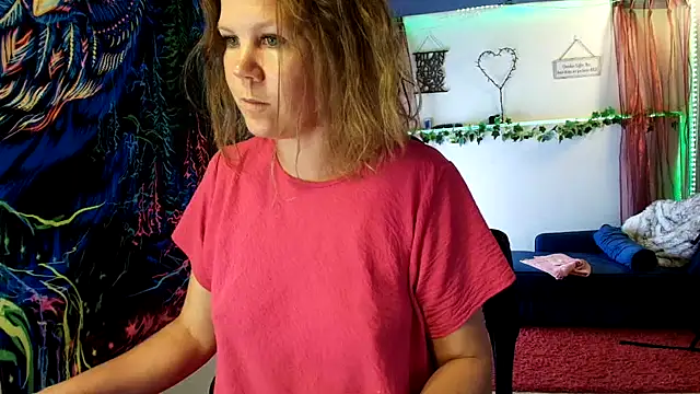 CallMeMarian Webbikameraesitys