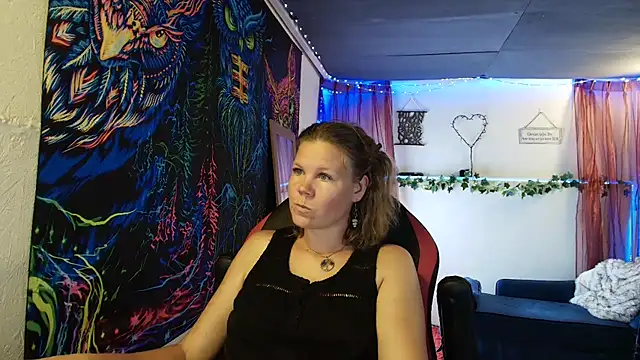 CallMeMarian Webbikameraesitys