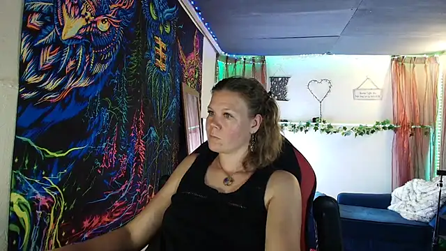 CallMeMarian Webbikameraesitys