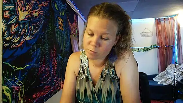 CallMeMarian Webbikameraesitys