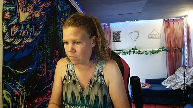 CallMeMaria Webcam Show