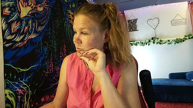 CallMeMaria Webcam Show