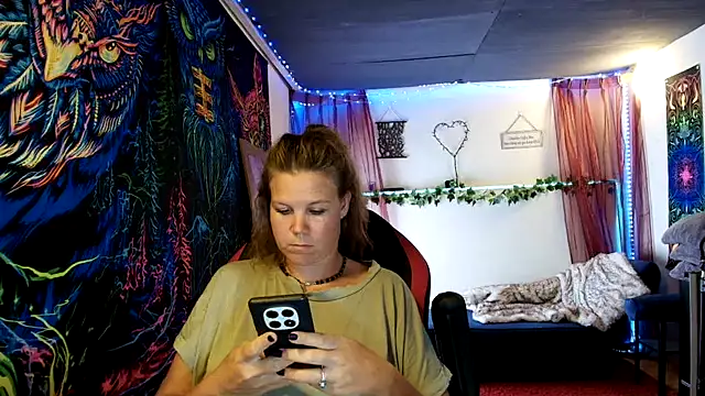 CallMeMaria webcam show