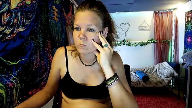 CallMeMaria's Live XXX Chat