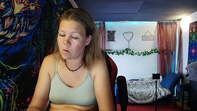 Chat +18 de CallMeMaria ao vivo