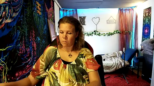 CallMeMaria webcam show