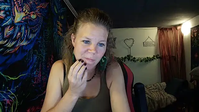 CallMeMaria webcam show