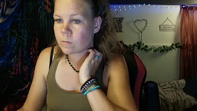 CallMeMaria Webcamshow