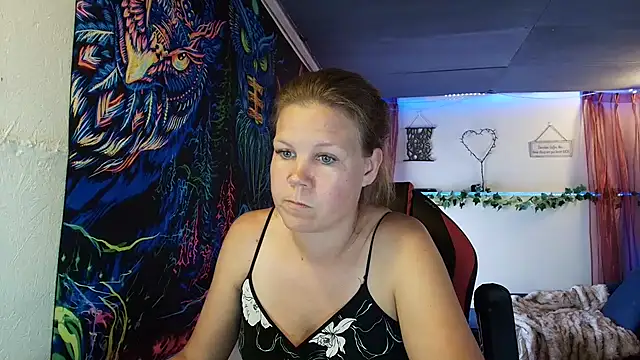 CallMeMaria Webcamshow