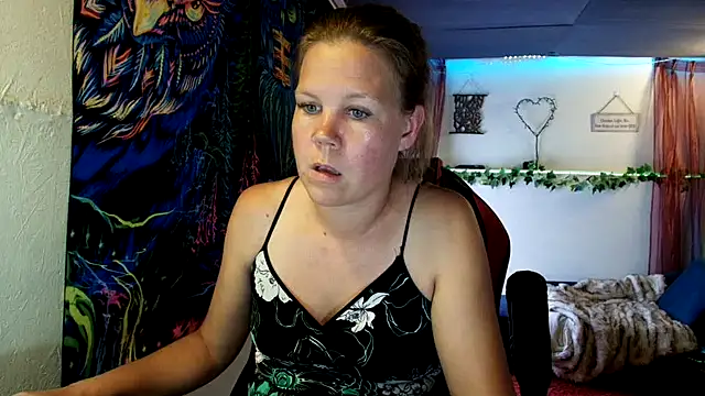 CallMeMaria webcam show