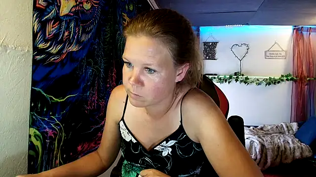 CallMeMaria Show Webcam