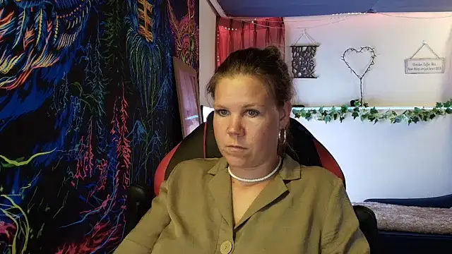 CallMeMaria Webcam Show