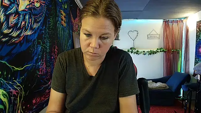 CallMeMaria webcam show