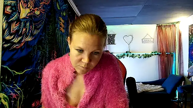 CallMeMaria – webcam-show