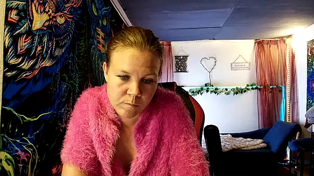 CallMeMaria webcam show