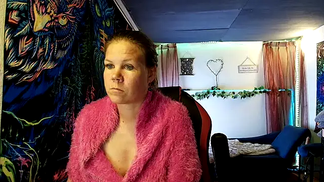 CallMeMaria Webcam Show