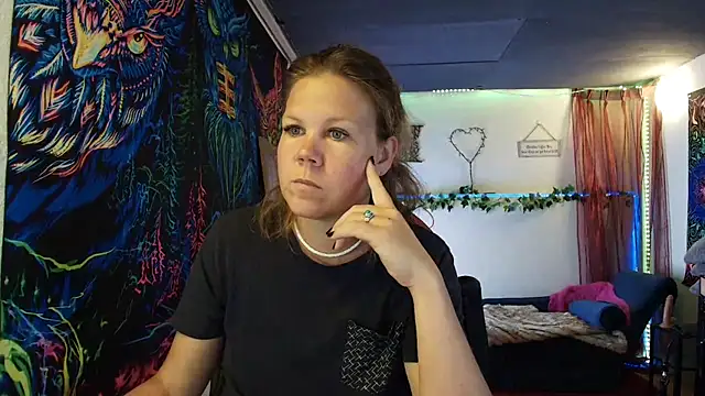 CallMeMaria Show in webcam