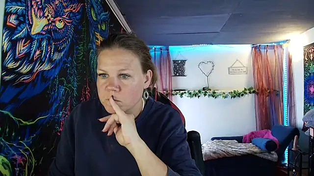 CallMeMaria Webcamshow