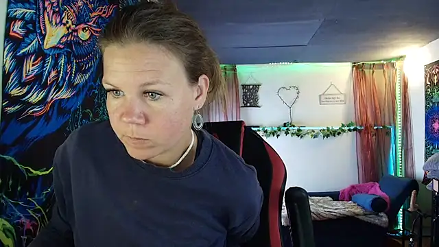 CallMeMaria webcam show