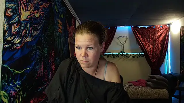 CallMeMarian Webbikameraesitys