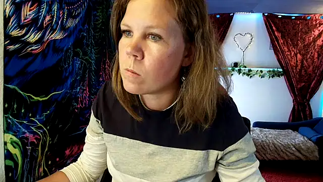 CallMeMarian Webbikameraesitys