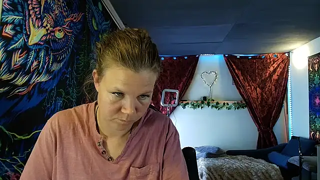 CallMeMaria – webcam-show
